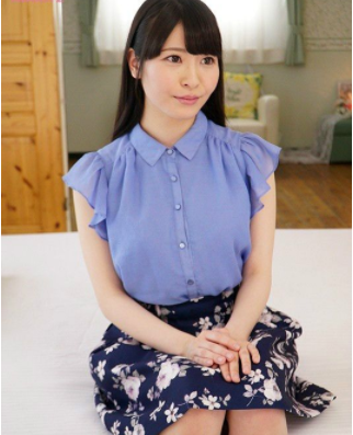 私藏G奶的书呆子！专攻历史的白皙巨乳研究生「三船华莲」AV出道